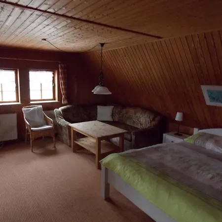 בית הארחה Gaststaette Tannenhof Saupsdorf